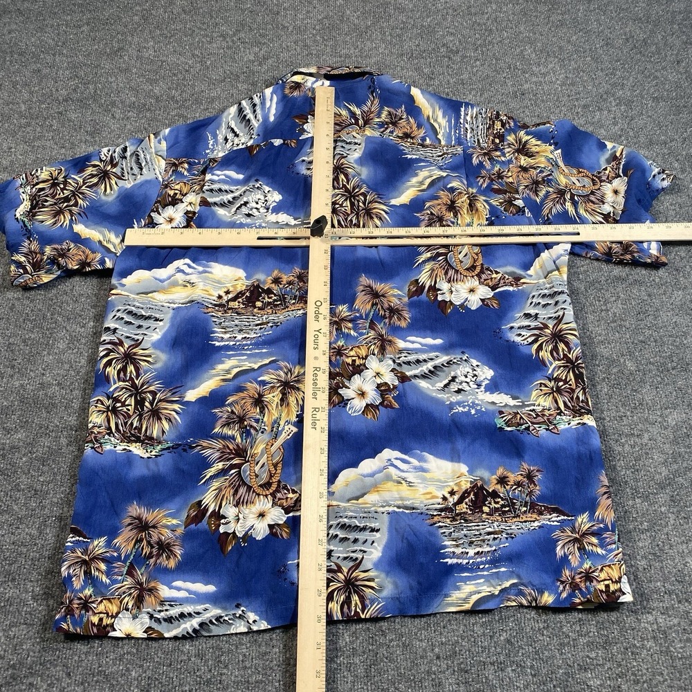 Hilo Hattie Mens Large Hawaiian Button Shirt Made in USA *Missing Button* - Picture 7 of 7